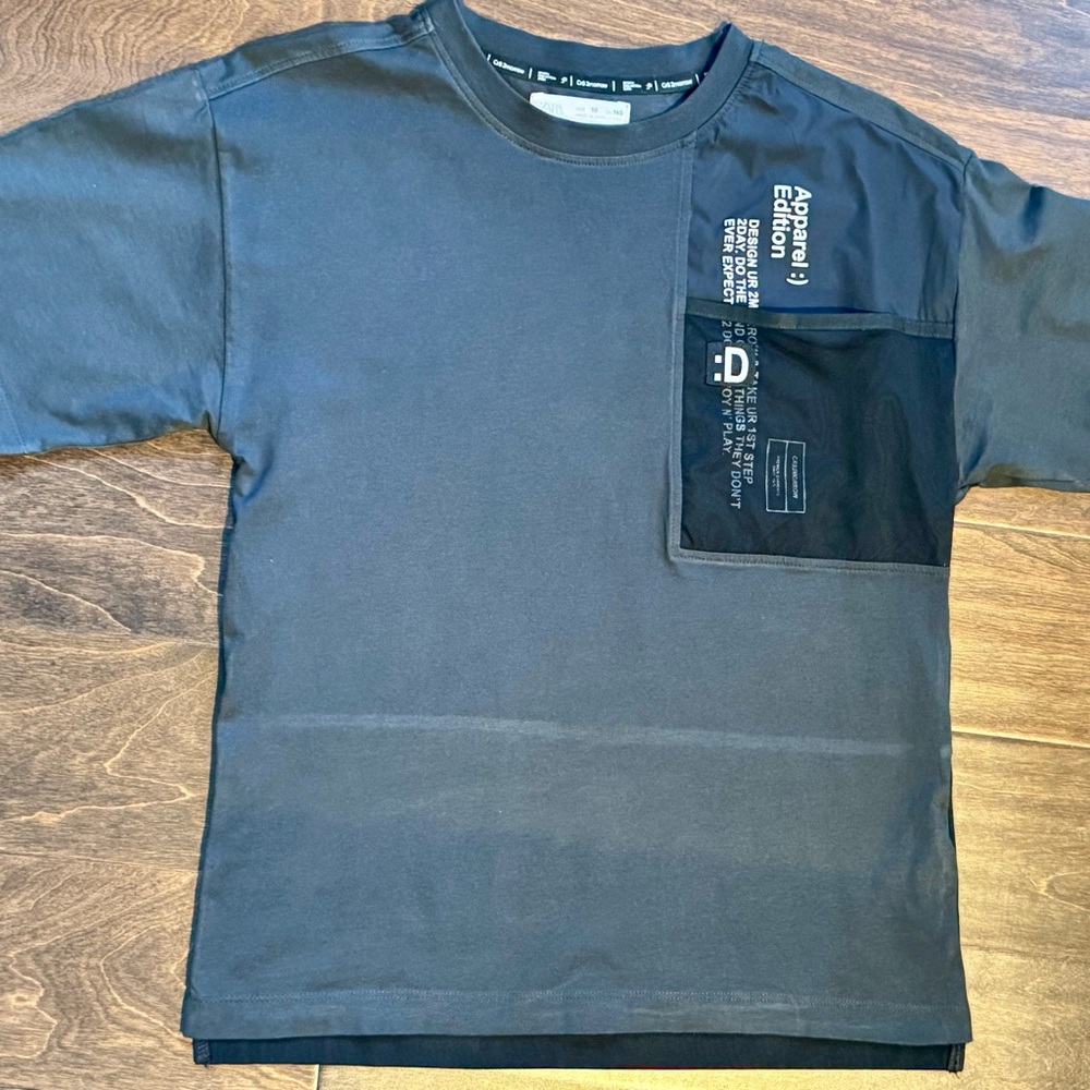 Zara Kids Graphic T-Shirts - Black, Blue, Cream, size 10 - Picture 6 of 12
